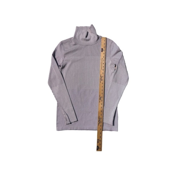 Athleta Flurry Base Layer Turtleneck - Picture 3 of 5